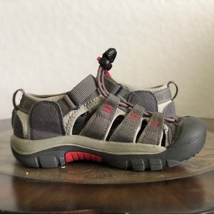 Keen Newport Sandals Size 13 Like New